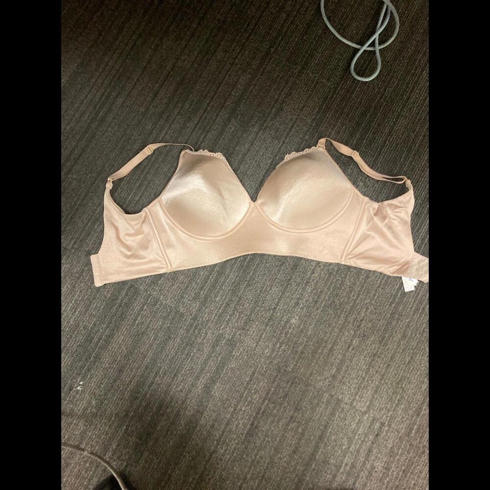 Leonisa 34D bra